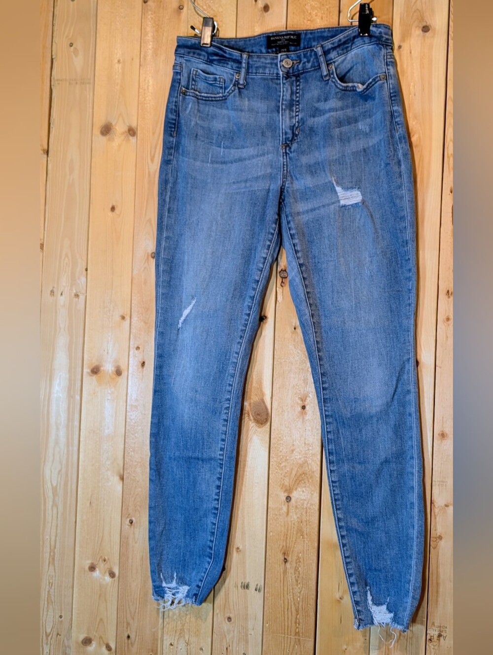 Banana Republic Curvy Skinny Distressed Fray Hem Jeans Size 28/6